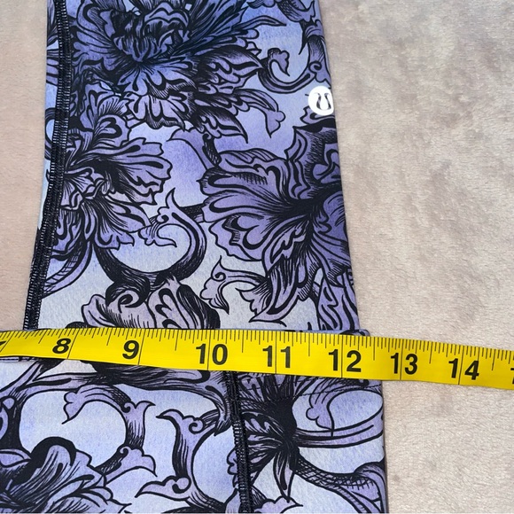 Lululemon floral crop leggings size 6 - Picture 12 of 14